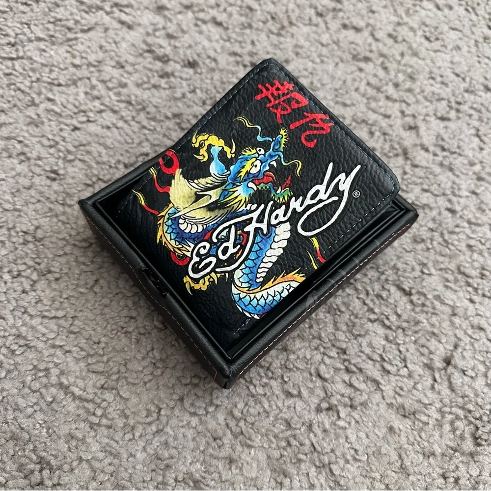 Ed Hardy Black Dragon Graphic Bi-Fold Wallet Mens